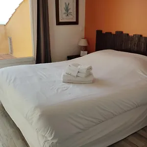 hotel-les-calanques-les-issambres.fr-provencehotel.com/